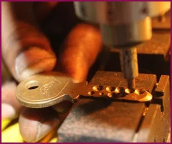 East Brunswick NJ Locksmith Store East Brunswick, NJ 732-708-2423 - 17-key-making